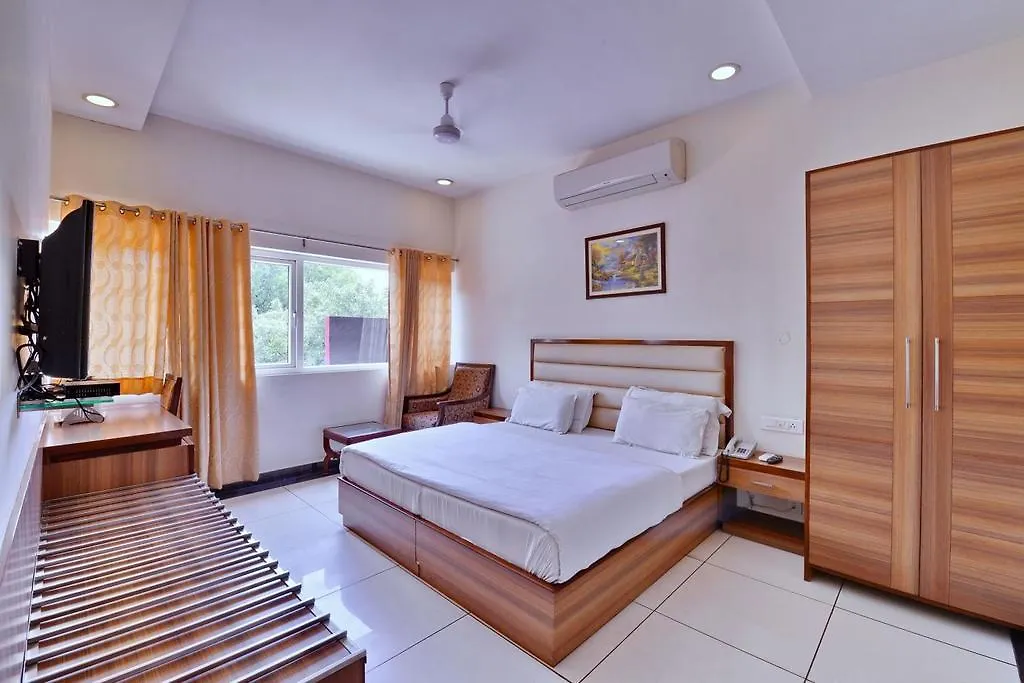 Hotel Aricent Chandīgarh 2*,