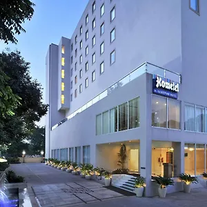 4* Hotel Hometel